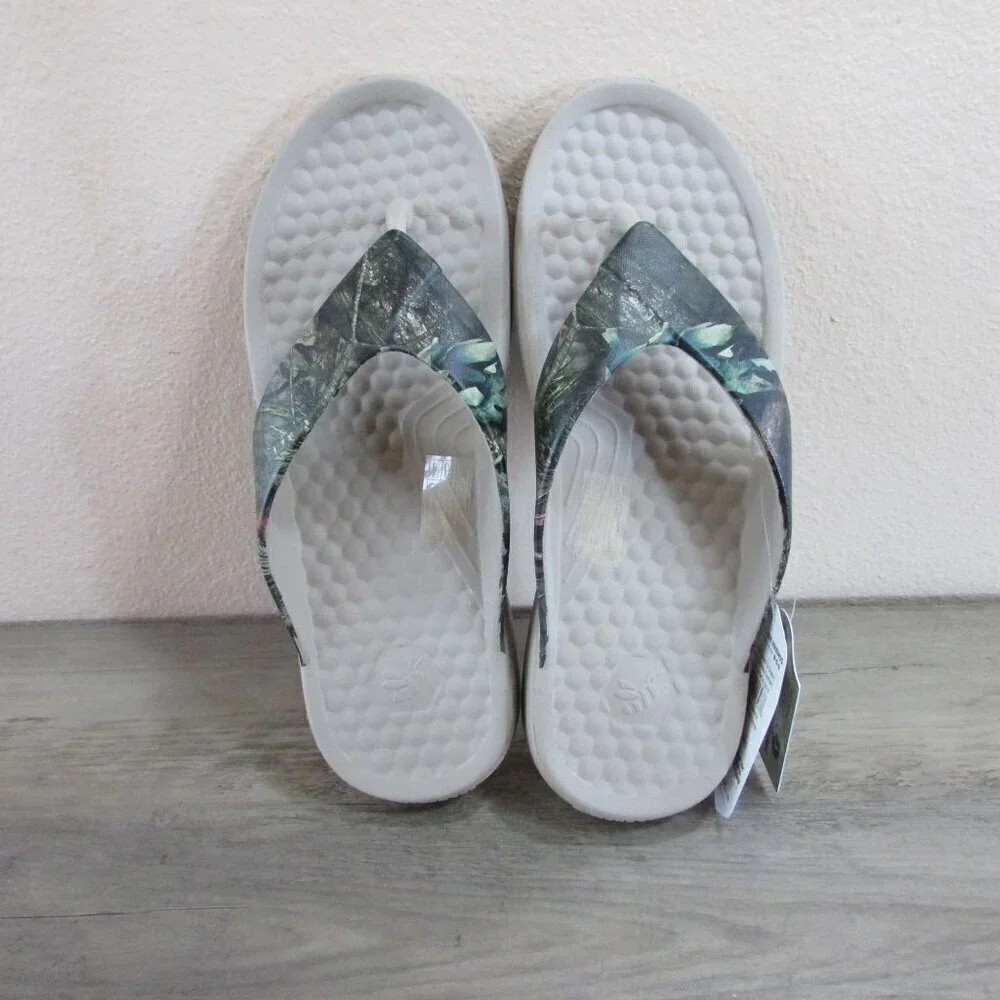 Joybee Men's 10 Casual Flip Flop Sandals - Mossy oak Breakup Camo
